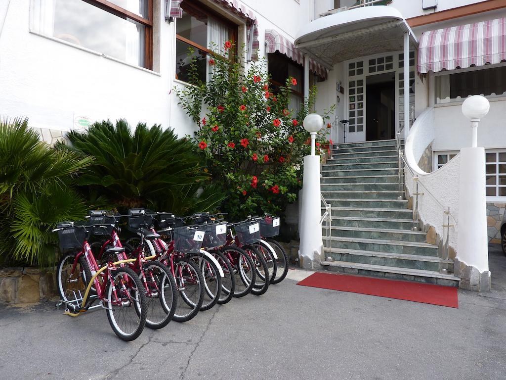 Hotel Ariston Montecarlo Sanremo Bagian luar foto