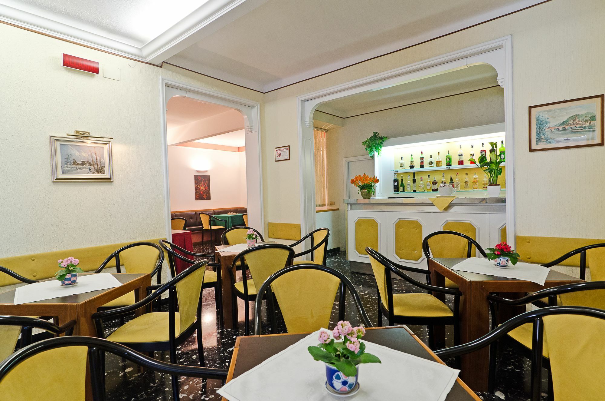 Hotel Ariston Montecarlo Sanremo Bagian luar foto