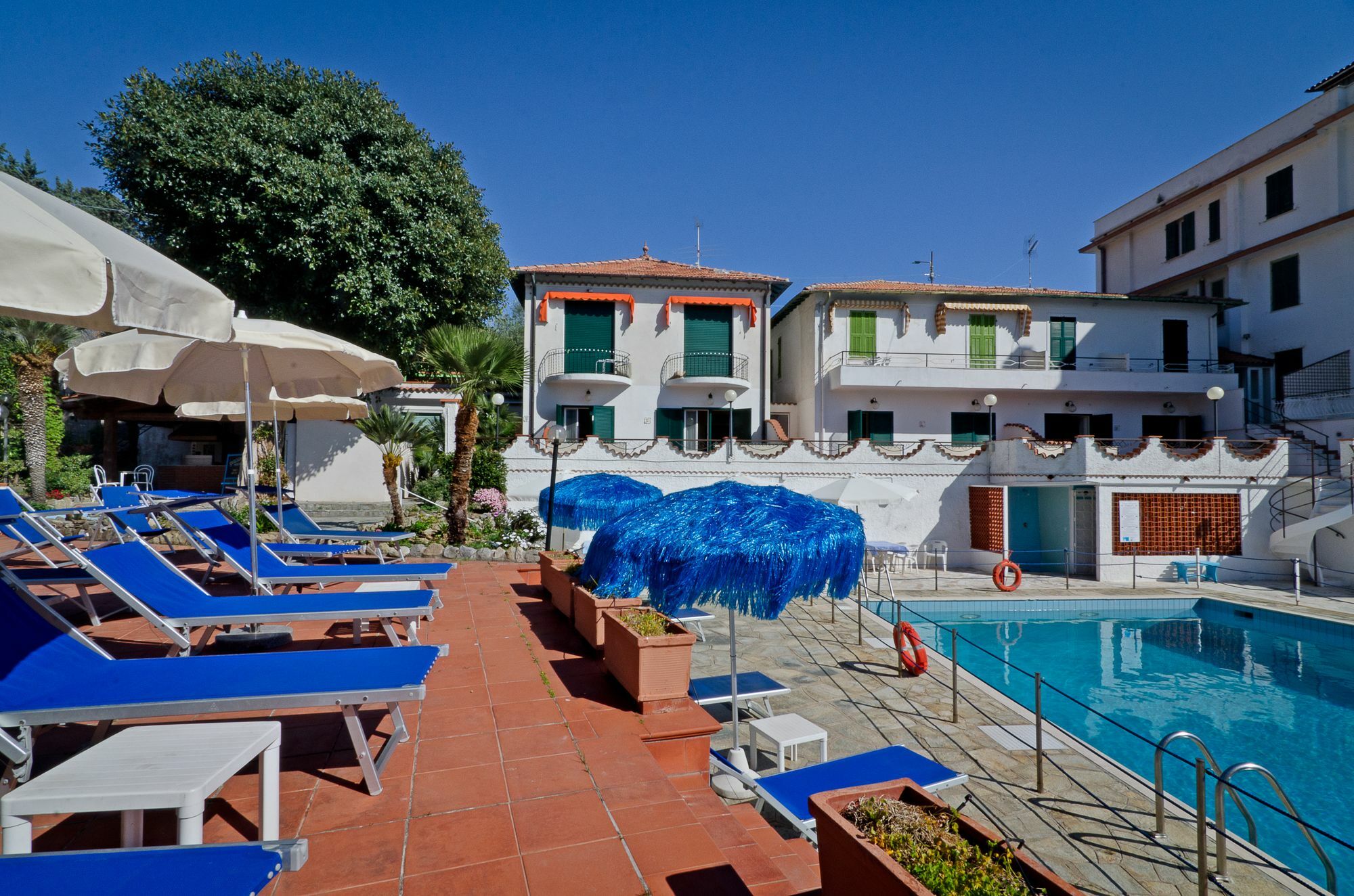 Hotel Ariston Montecarlo Sanremo Bagian luar foto